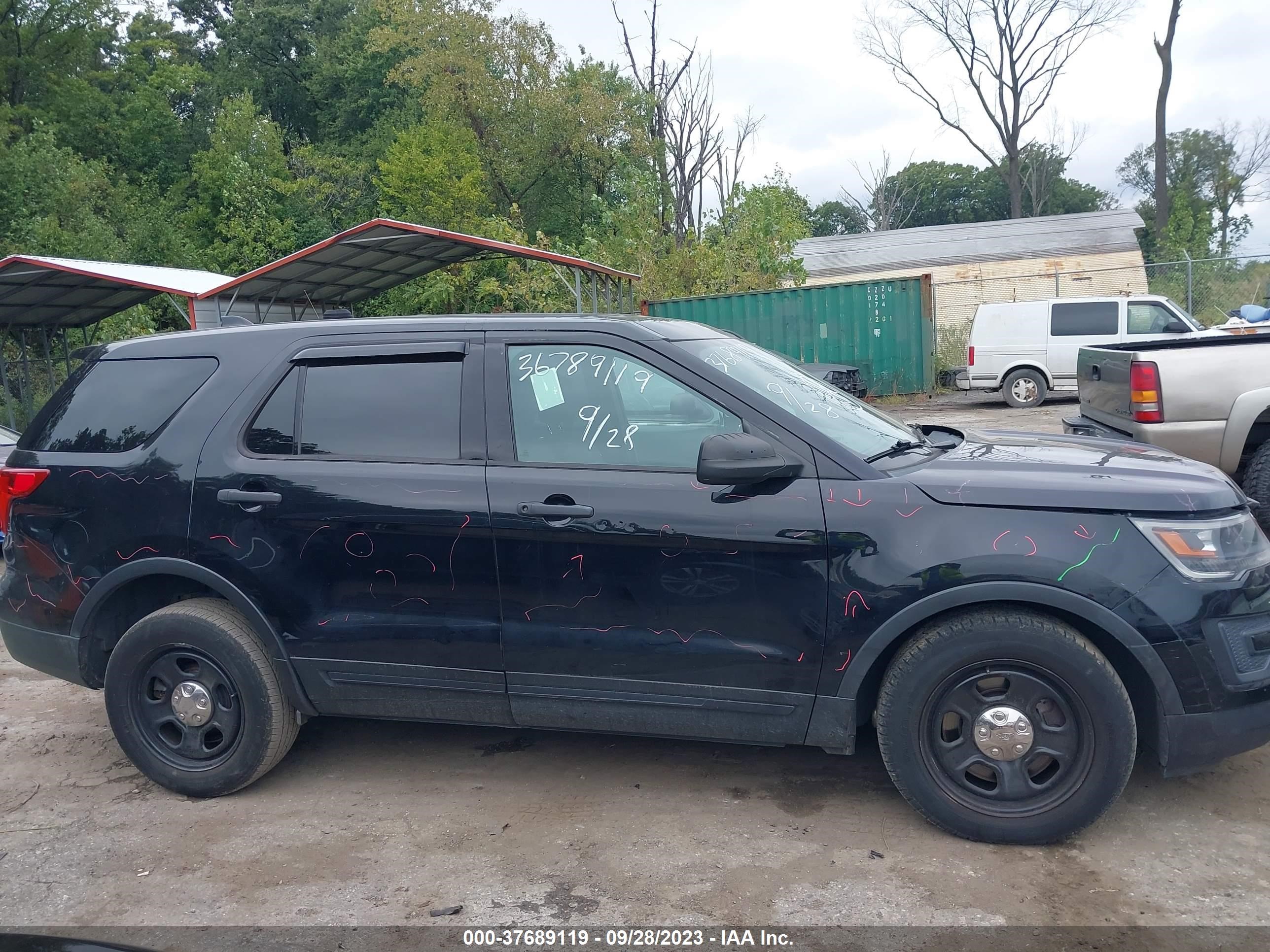 Photo 13 VIN: 1FM5K8AR8HGD57436 - FORD POLICE INTERCEPTOR 