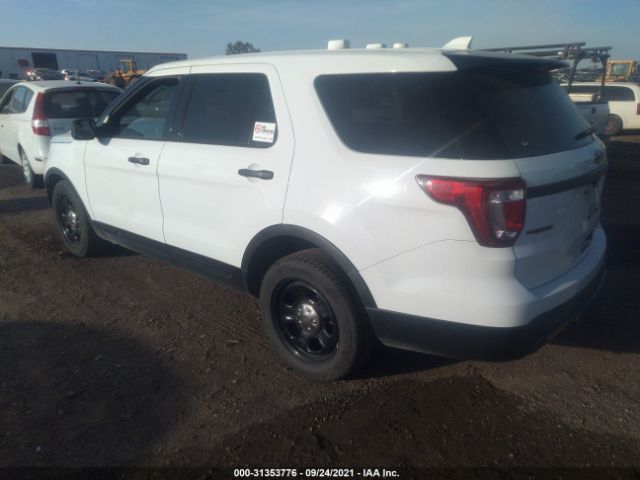 Photo 2 VIN: 1FM5K8AR9GGC42083 - FORD UTILITY POLICE 