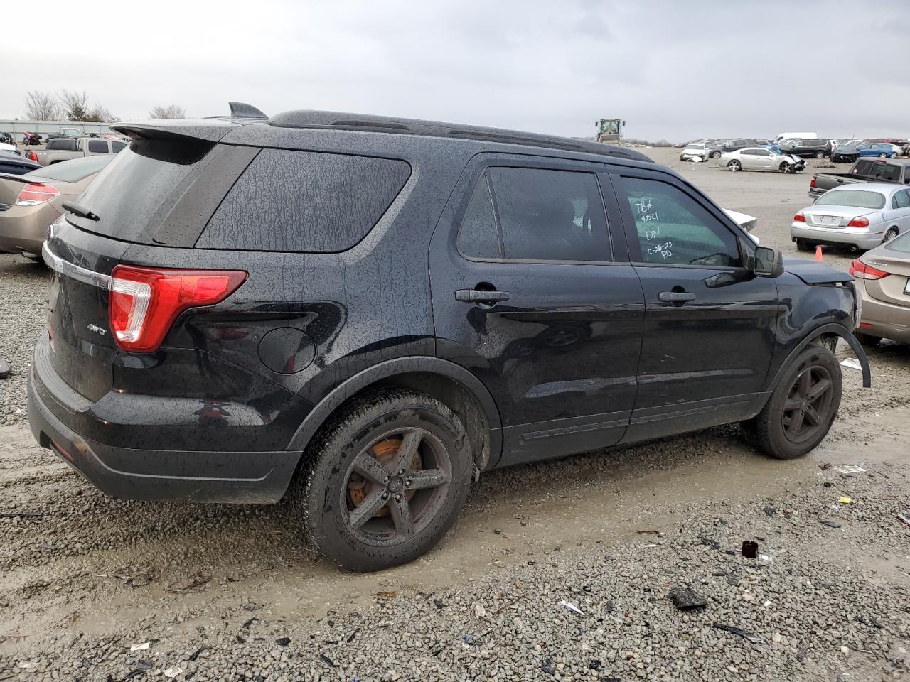 Photo 2 VIN: 1FM5K8B81JGA65705 - FORD EXPLORER 