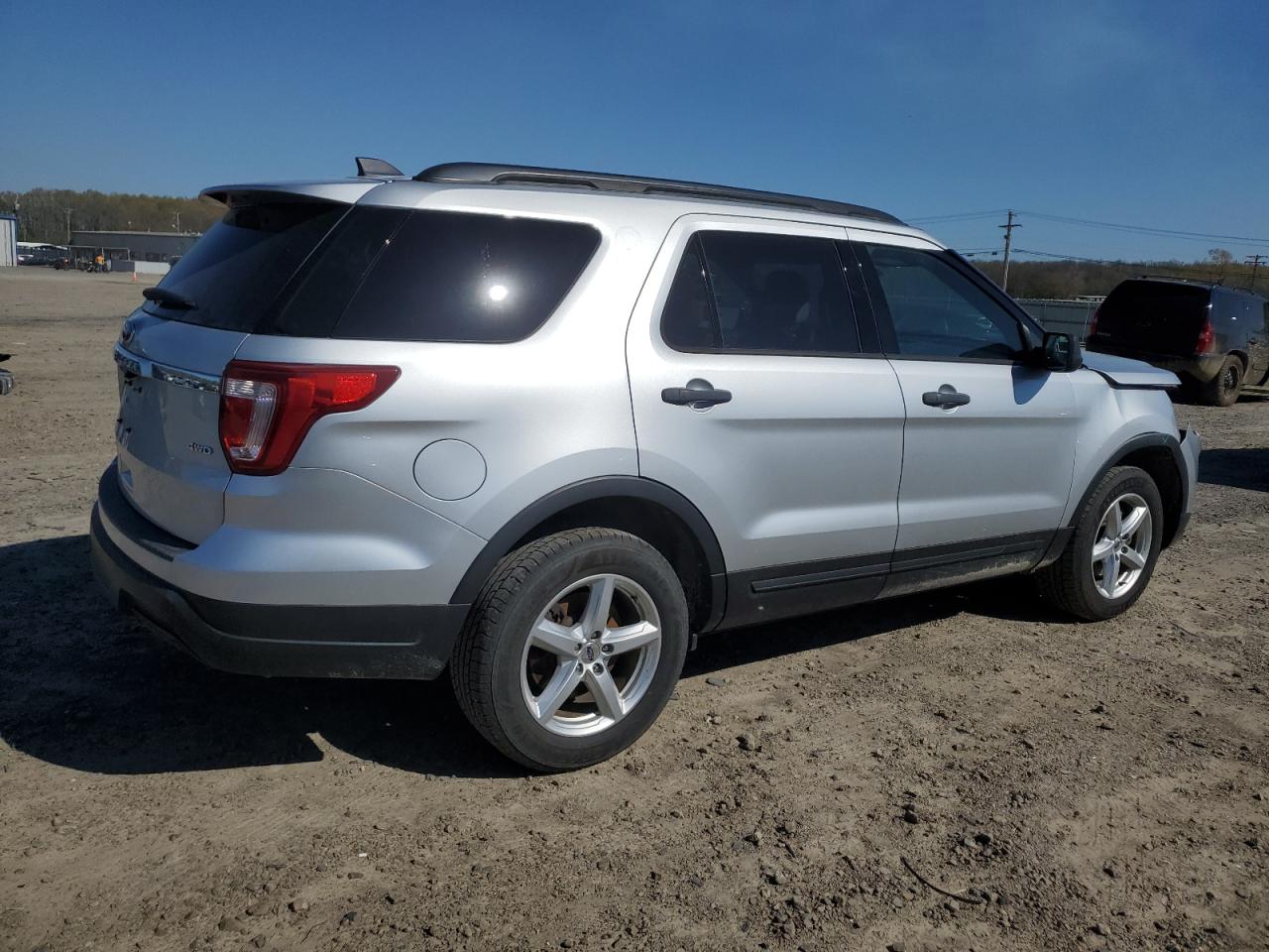 Photo 2 VIN: 1FM5K8B83JGC93544 - FORD EXPLORER 