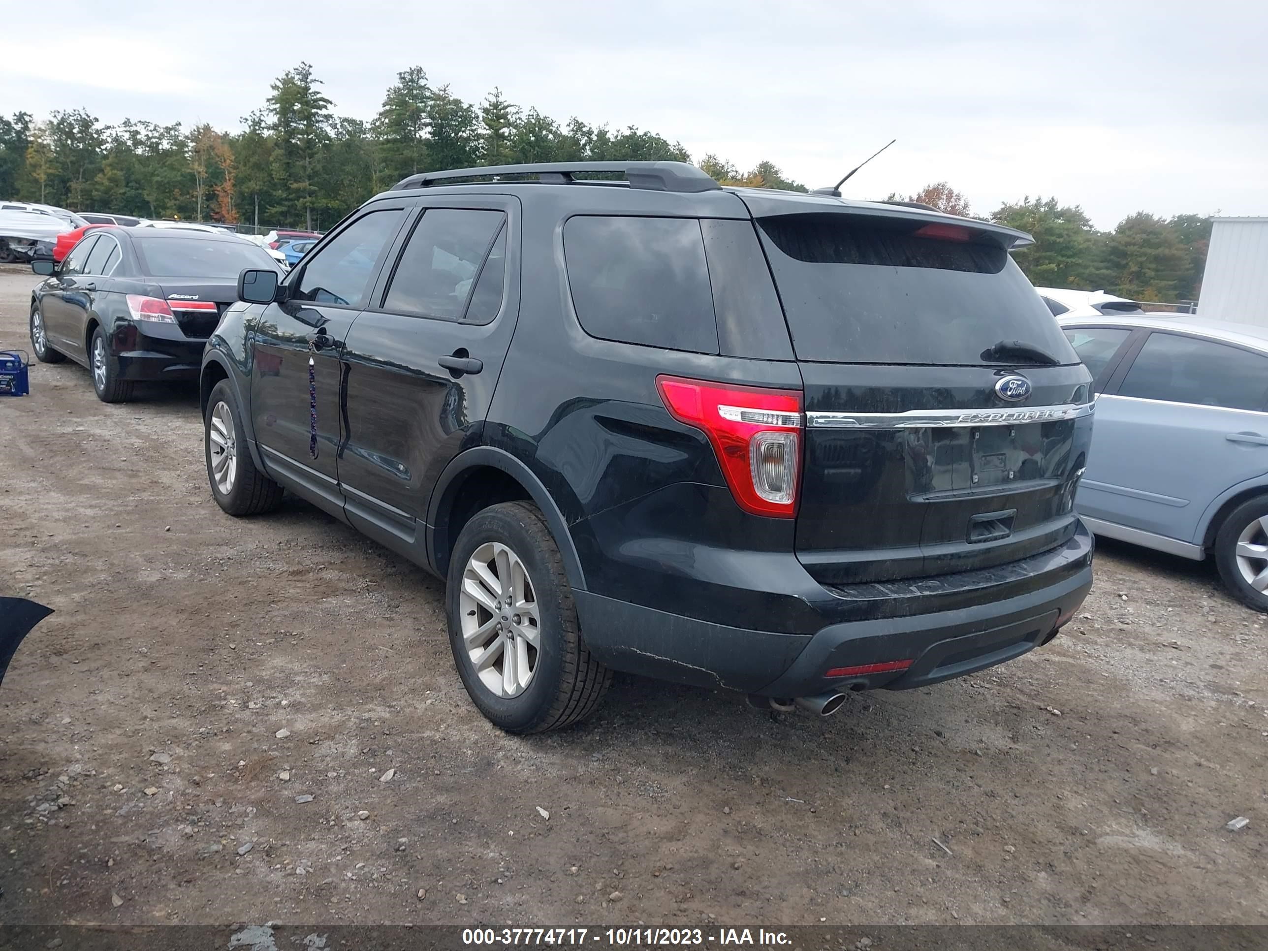 Photo 2 VIN: 1FM5K8B87FGA11395 - FORD EXPLORER 