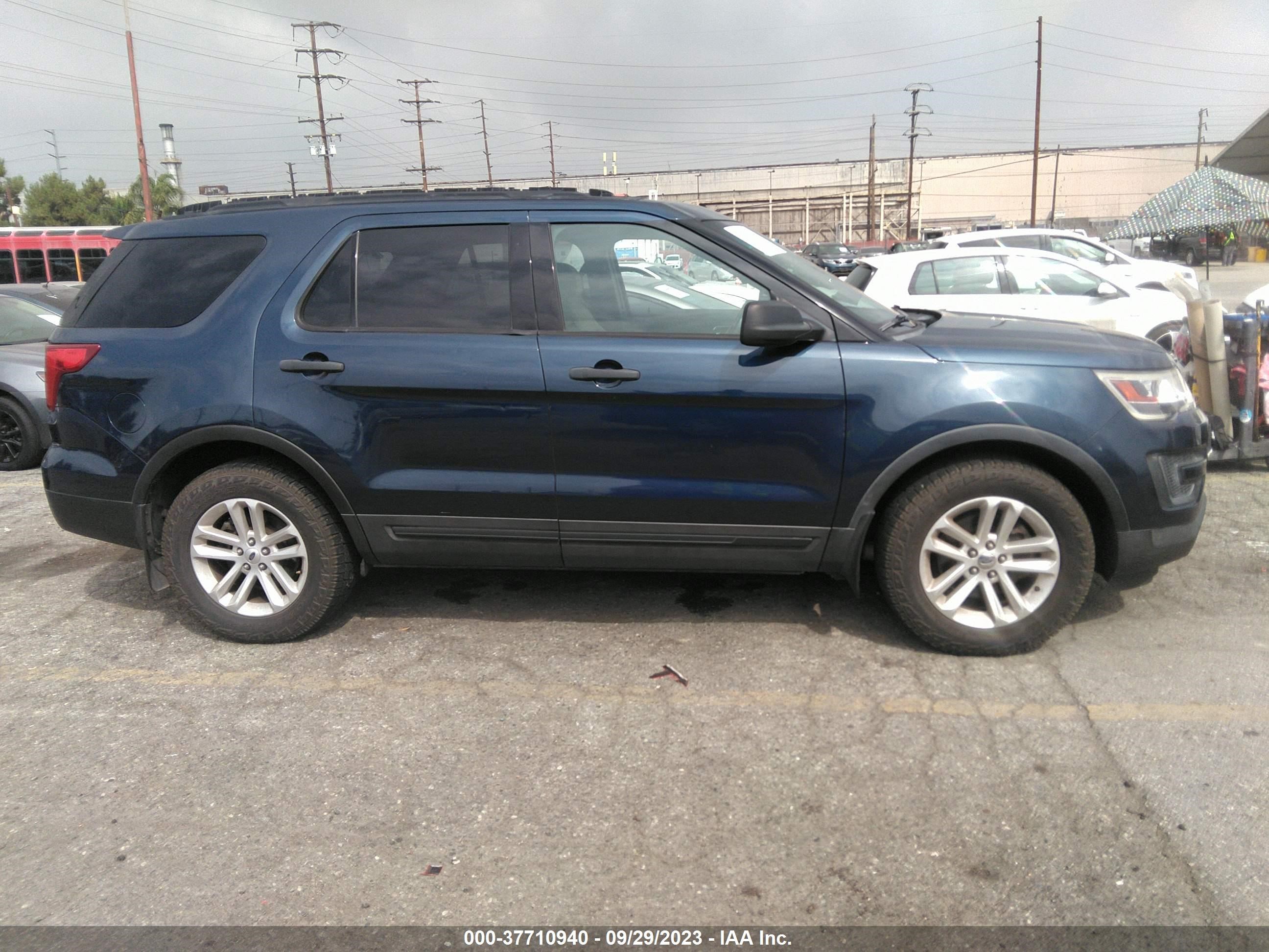 Photo 12 VIN: 1FM5K8B88HGA99523 - FORD EXPLORER 