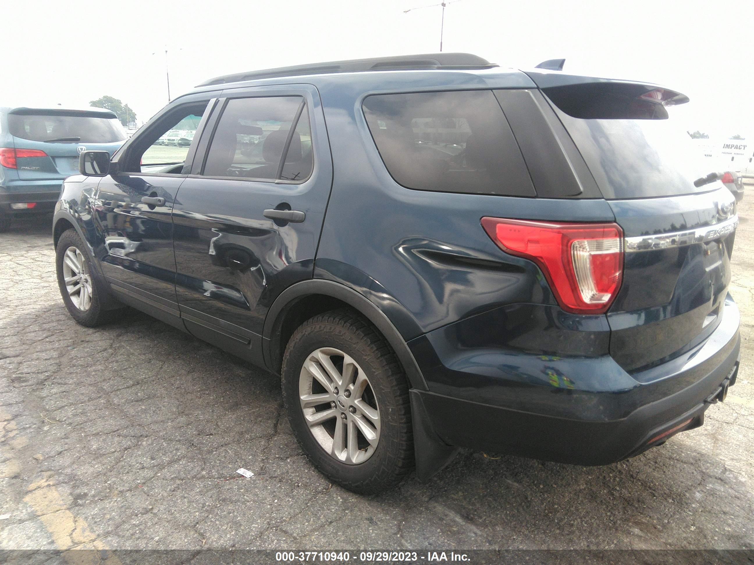 Photo 2 VIN: 1FM5K8B88HGA99523 - FORD EXPLORER 