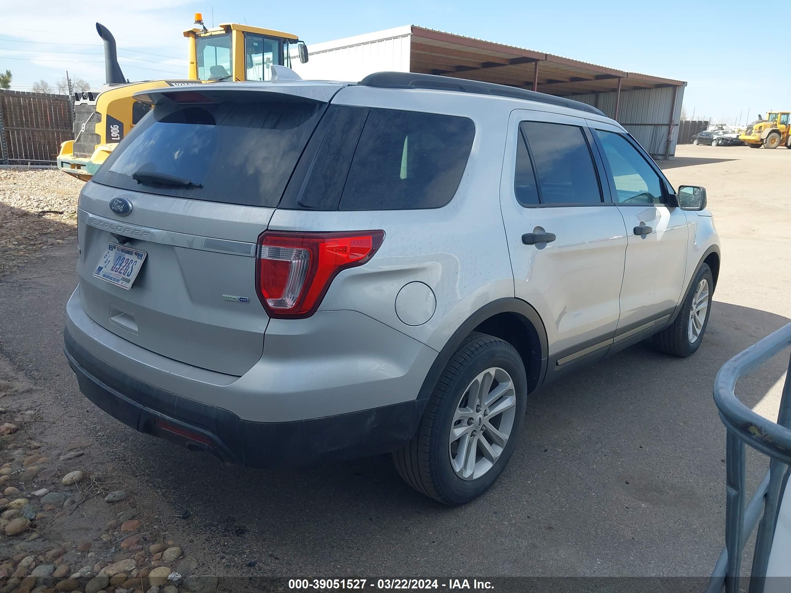 Photo 3 VIN: 1FM5K8B8XGGC63014 - FORD EXPLORER 