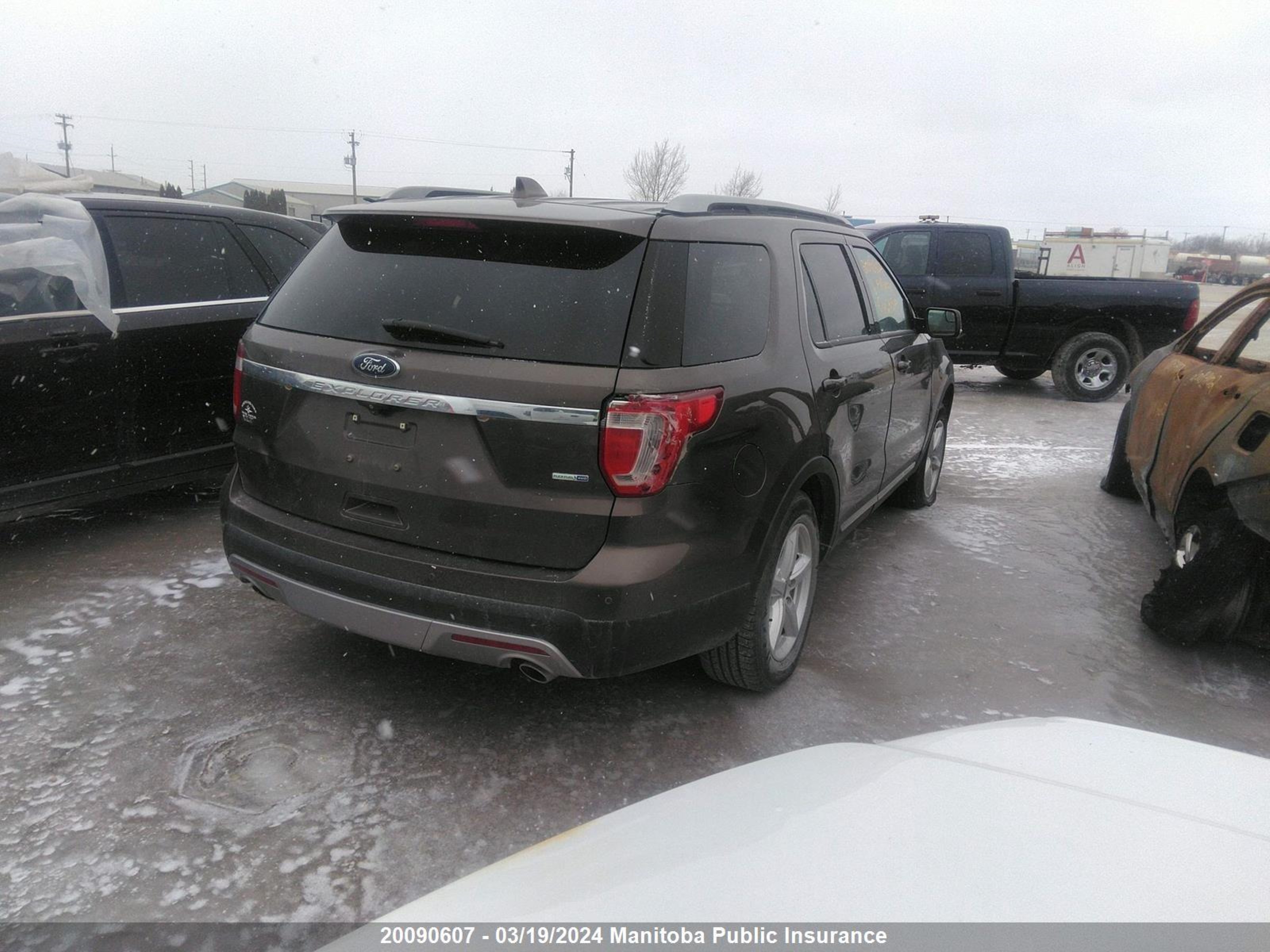 Photo 3 VIN: 1FM5K8D80GGB29349 - FORD EXPLORER 