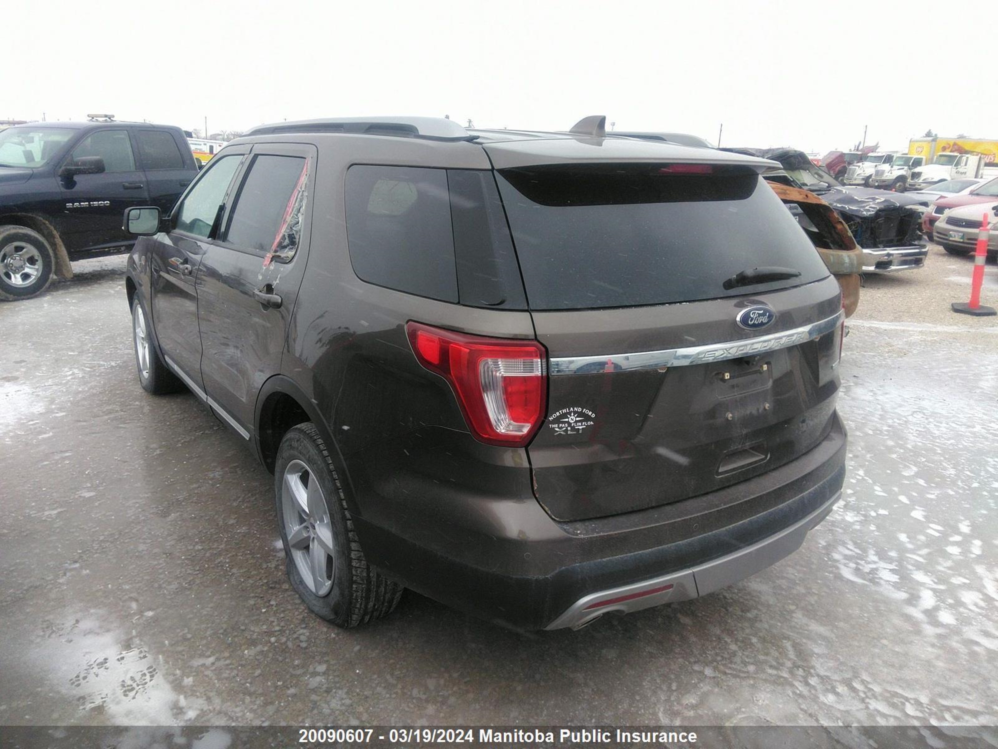 Photo 5 VIN: 1FM5K8D80GGB29349 - FORD EXPLORER 