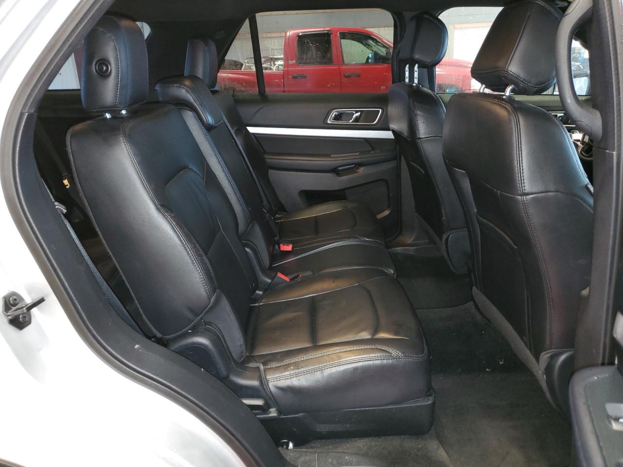 Photo 10 VIN: 1FM5K8D80HGD47650 - FORD EXPLORER 