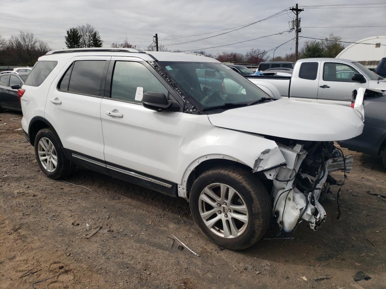 Photo 3 VIN: 1FM5K8D80JGA77812 - FORD EXPLORER 