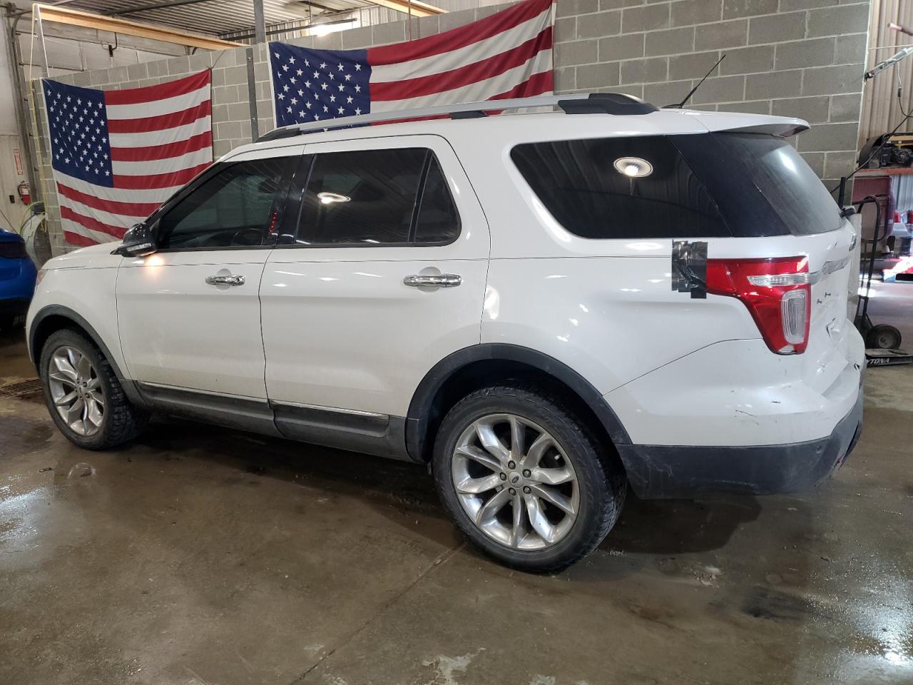 Photo 1 VIN: 1FM5K8D81DGB12796 - FORD EXPLORER 