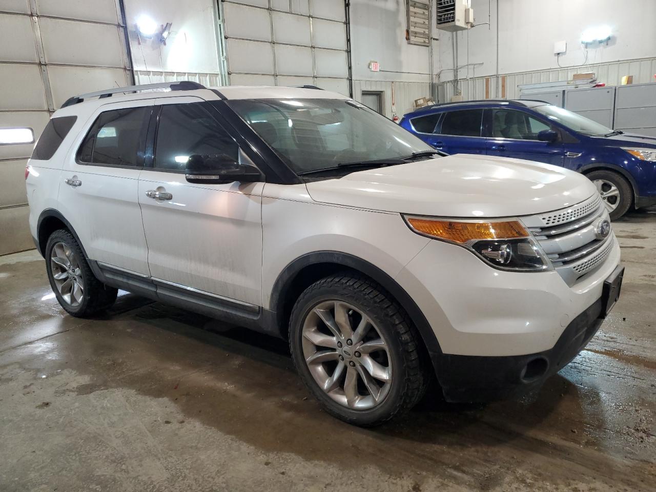 Photo 3 VIN: 1FM5K8D81DGB12796 - FORD EXPLORER 