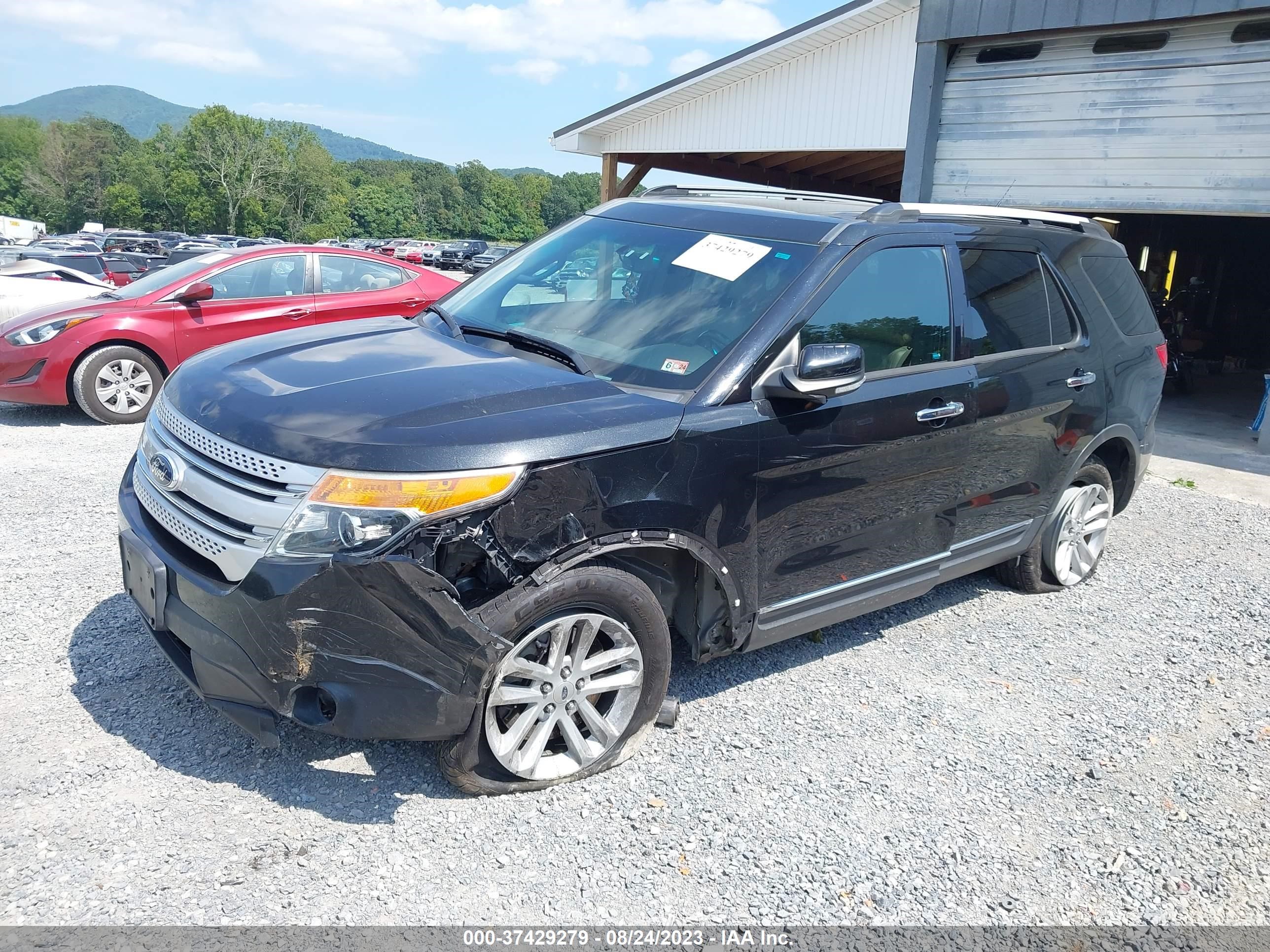 Photo 1 VIN: 1FM5K8D81DGC18410 - FORD EXPLORER 