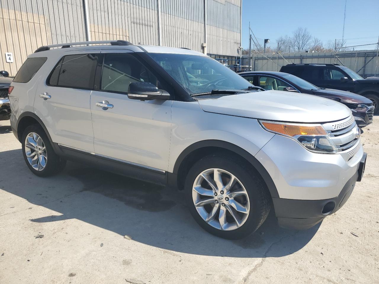 Photo 3 VIN: 1FM5K8D81EGA21285 - FORD EXPLORER 