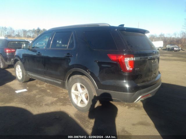 Photo 2 VIN: 1FM5K8D81HGA07004 - FORD EXPLORER 