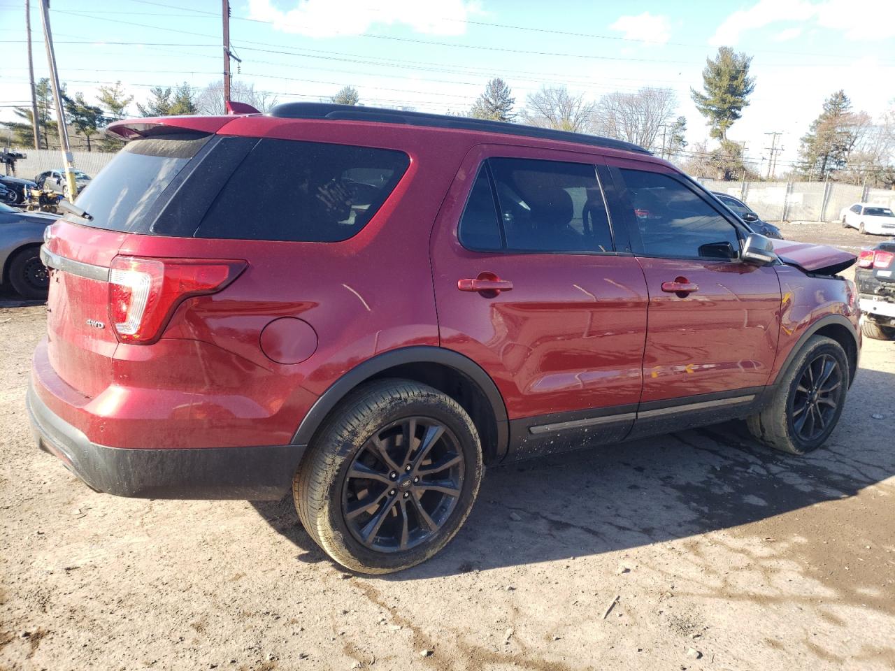 Photo 2 VIN: 1FM5K8D81HGC12337 - FORD EXPLORER 