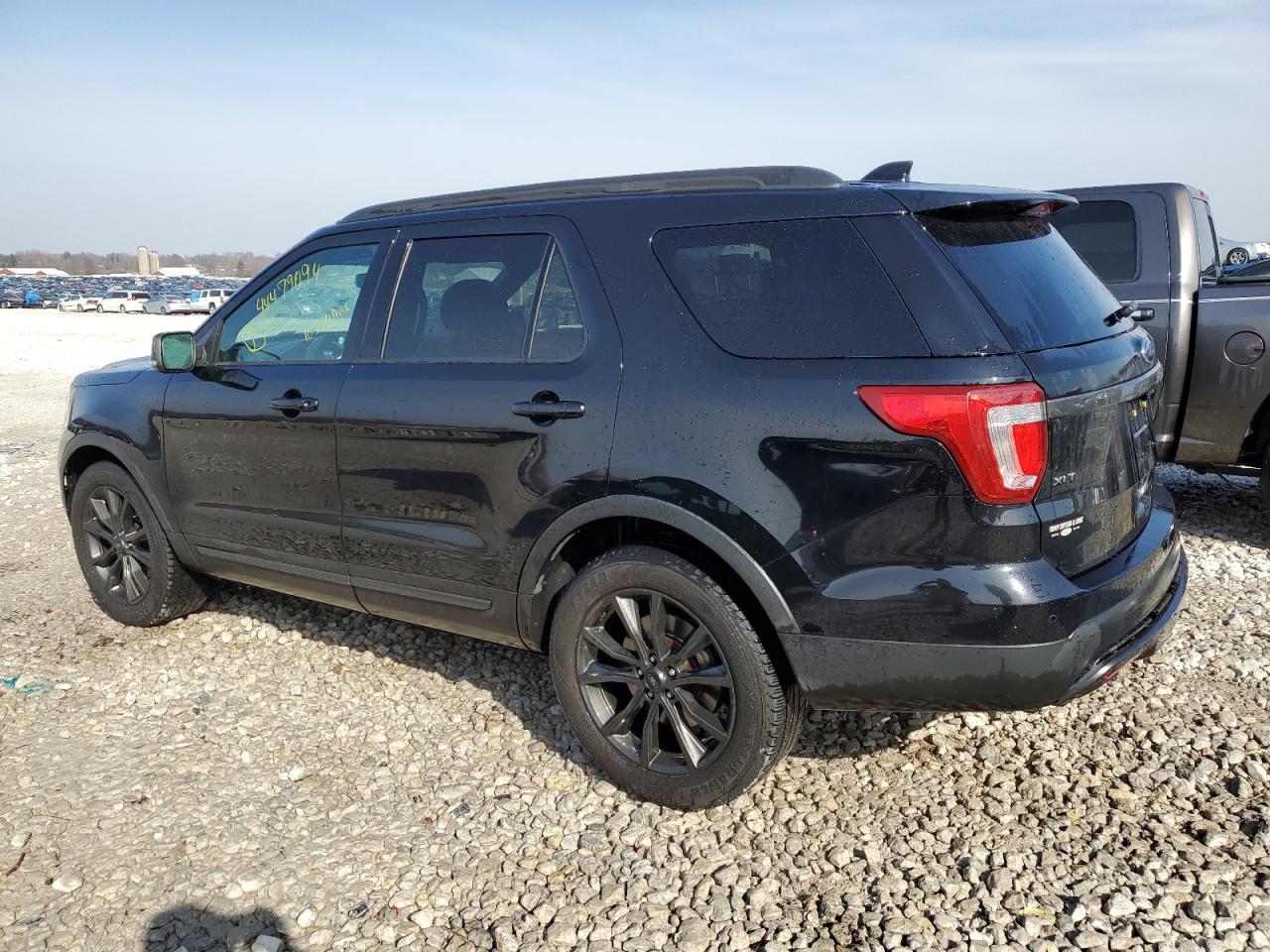 Photo 1 VIN: 1FM5K8D81HGC30823 - FORD EXPLORER 