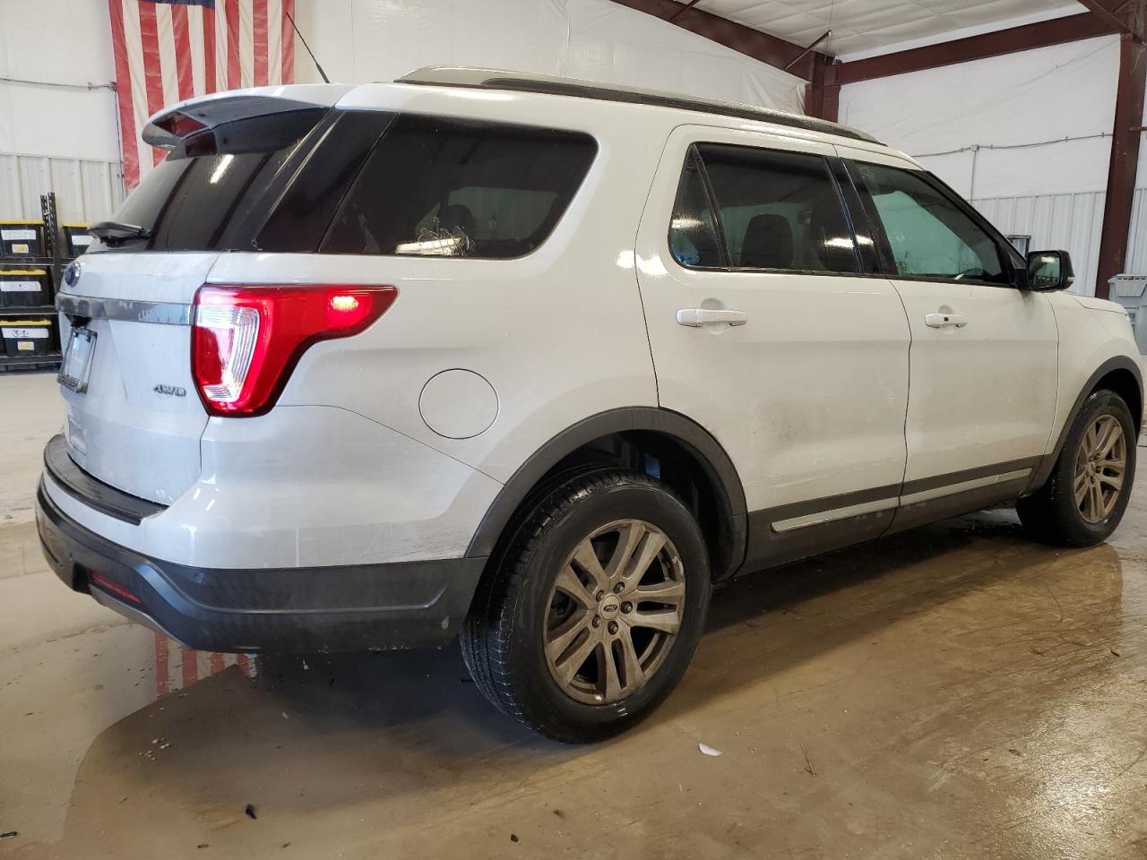 Photo 2 VIN: 1FM5K8D81KGA32489 - FORD EXPLORER 