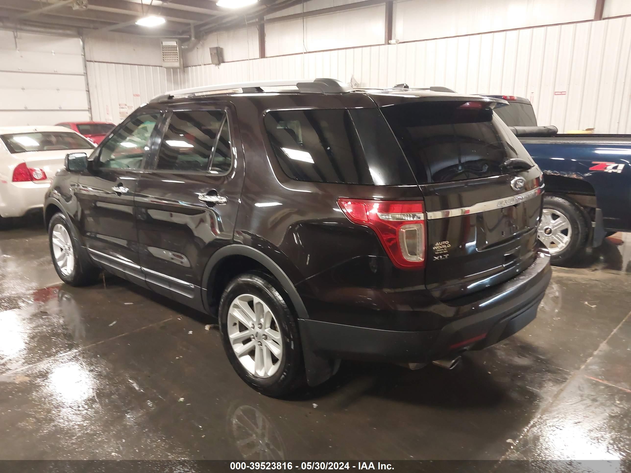 Photo 2 VIN: 1FM5K8D82EGB55464 - FORD EXPLORER 