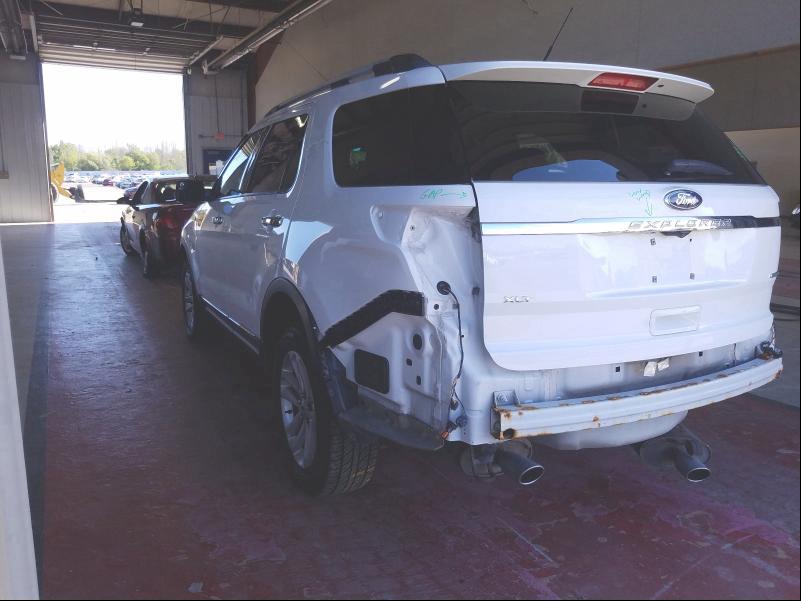 Photo 2 VIN: 1FM5K8D82FGA13066 - FORD EXPLORER X 