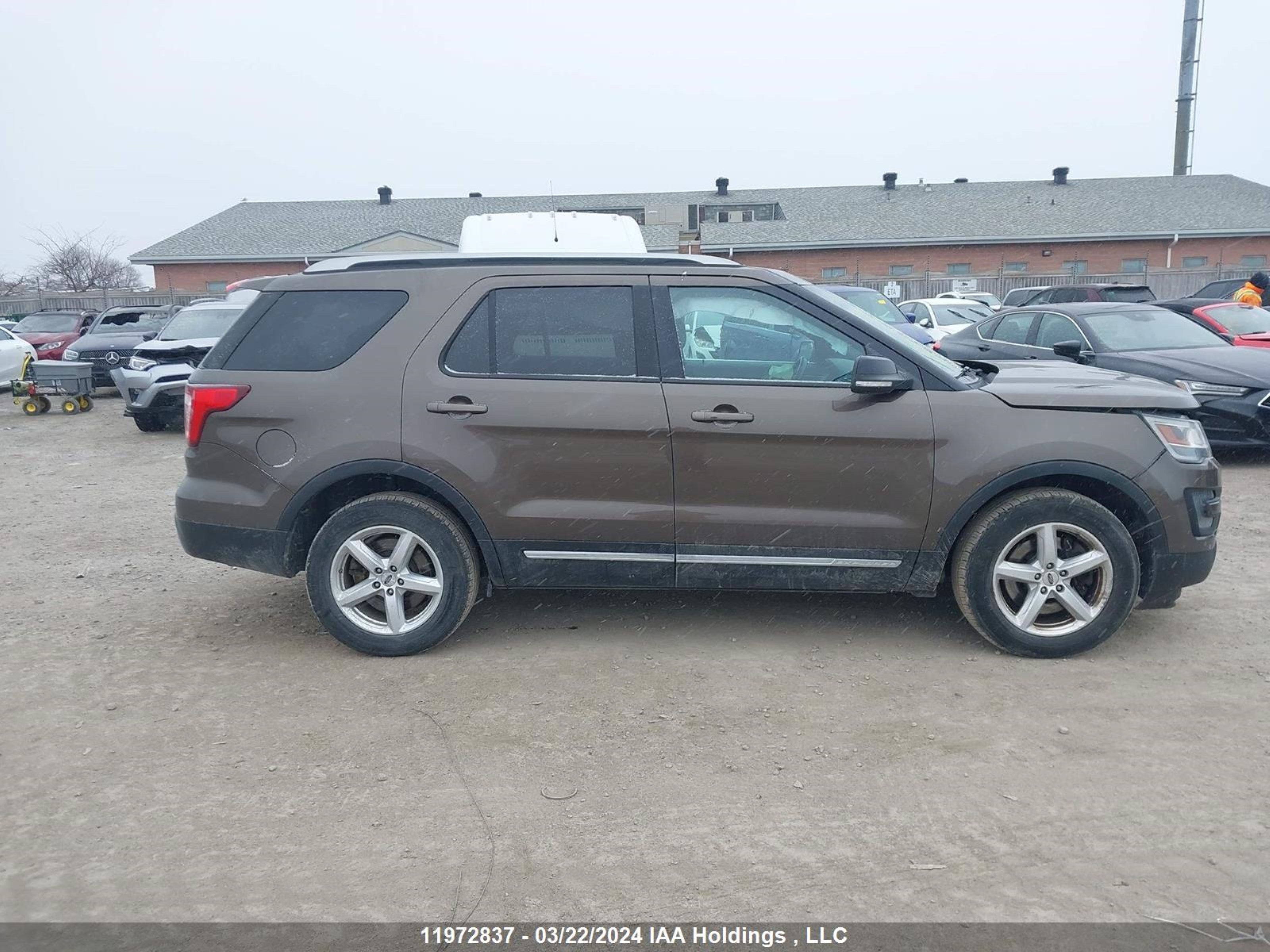 Photo 12 VIN: 1FM5K8D82GGB45696 - FORD EXPLORER 