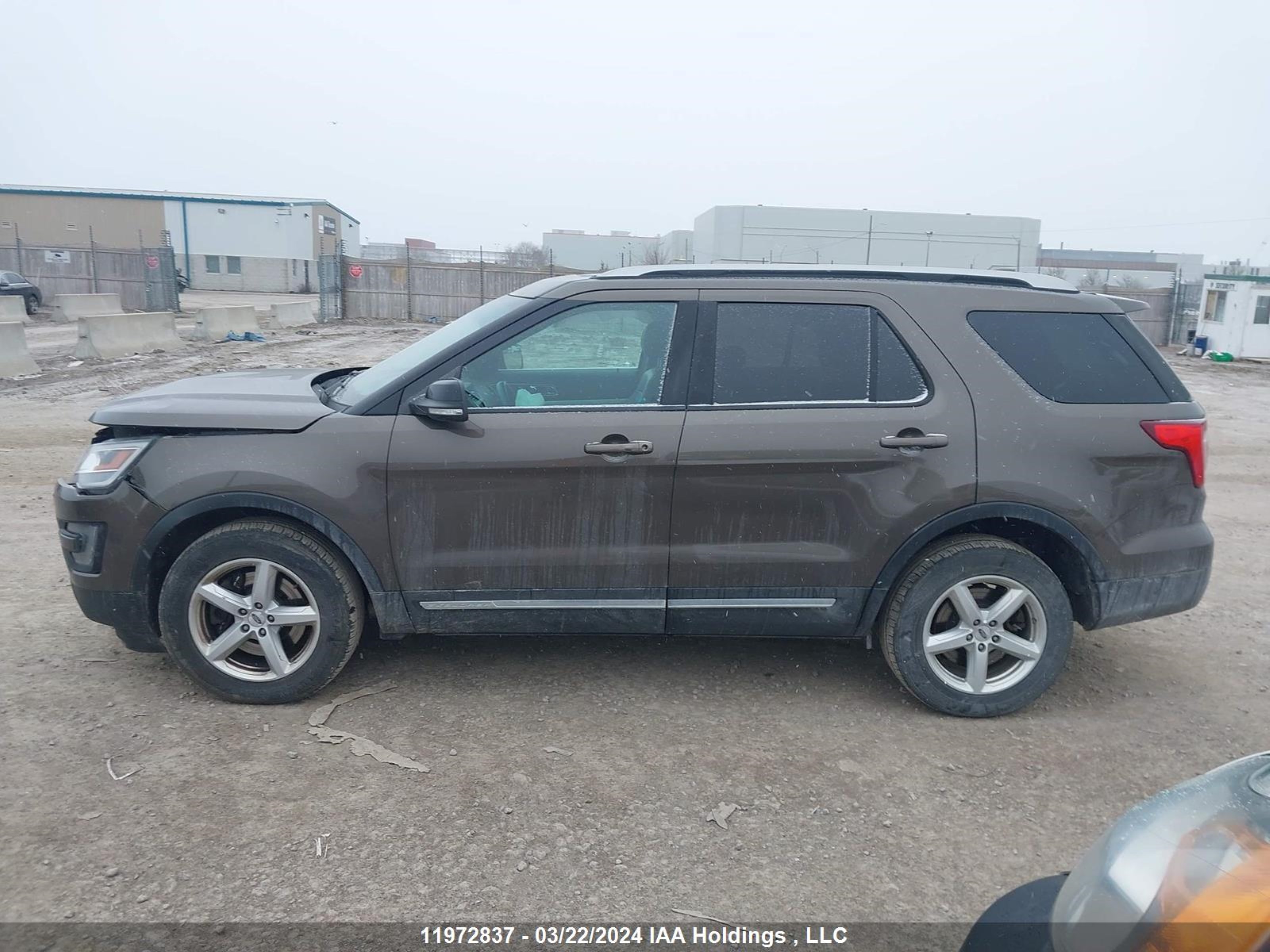 Photo 13 VIN: 1FM5K8D82GGB45696 - FORD EXPLORER 