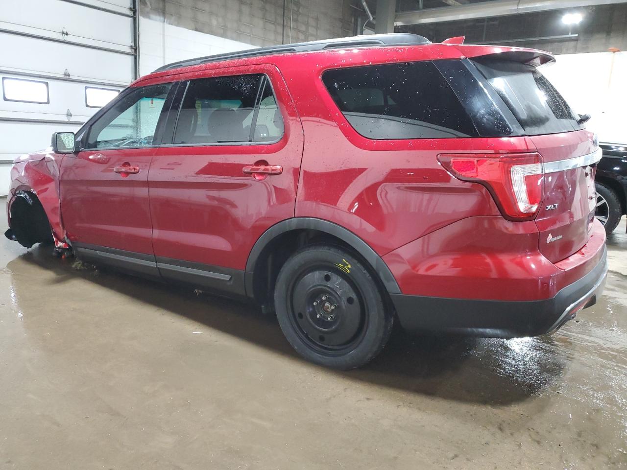 Photo 1 VIN: 1FM5K8D82HGA15483 - FORD EXPLORER 