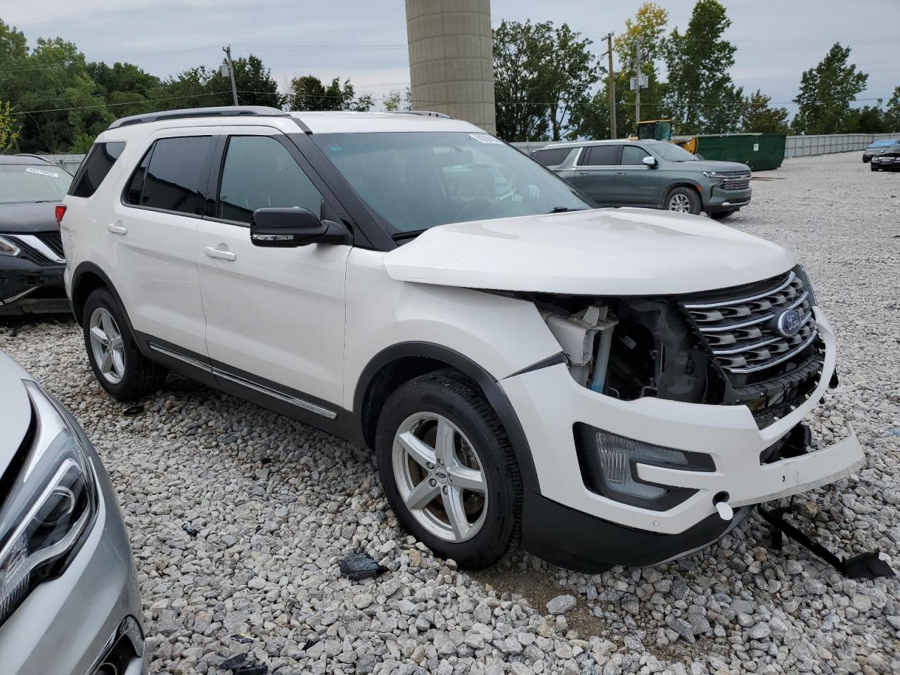 Photo 3 VIN: 1FM5K8D82HGA15578 - FORD EXPLORER 