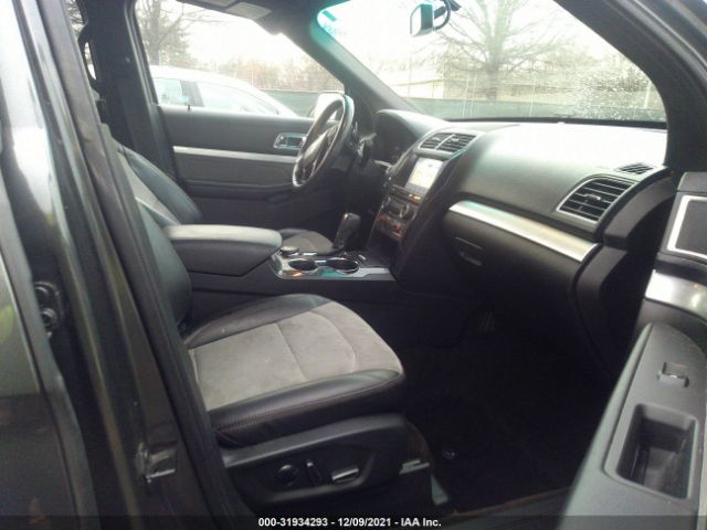 Photo 4 VIN: 1FM5K8D82HGA73920 - FORD EXPLORER 