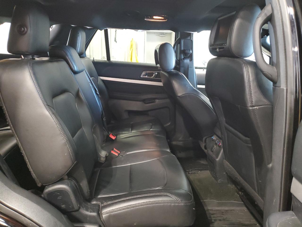 Photo 10 VIN: 1FM5K8D82HGE10490 - FORD EXPLORER 