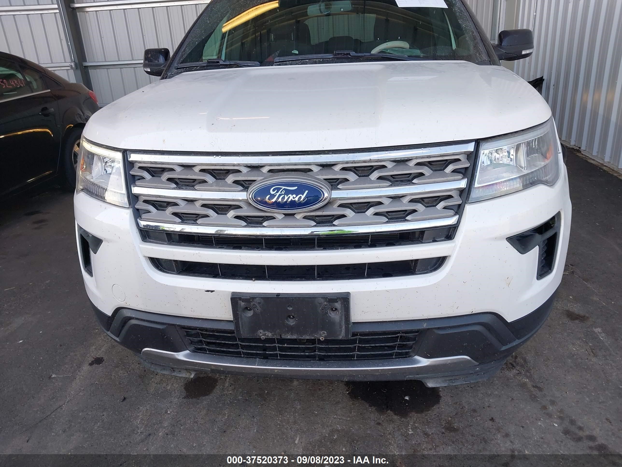 Photo 11 VIN: 1FM5K8D82JGB53143 - FORD EXPLORER 