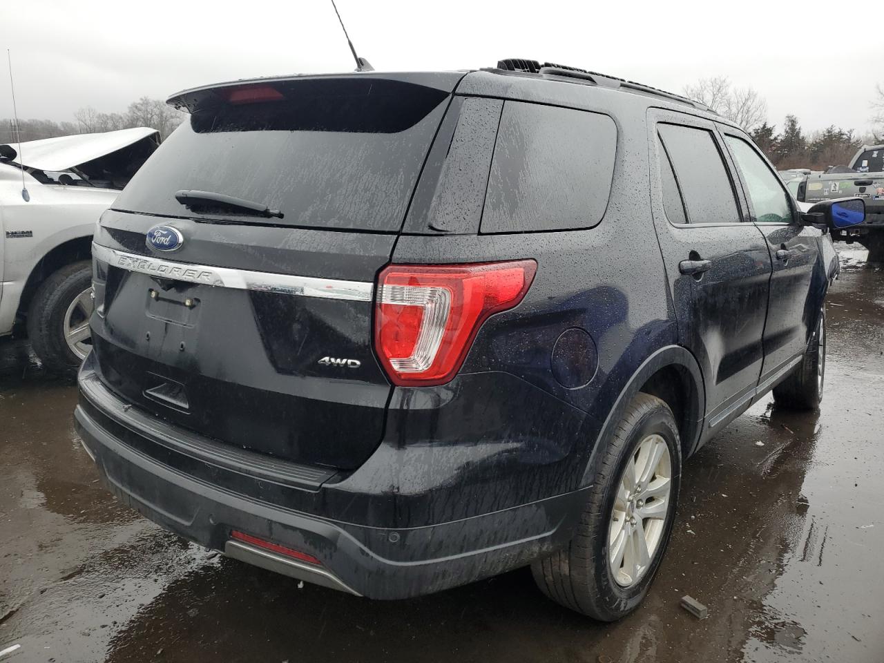 Photo 2 VIN: 1FM5K8D82KGA35417 - FORD EXPLORER 