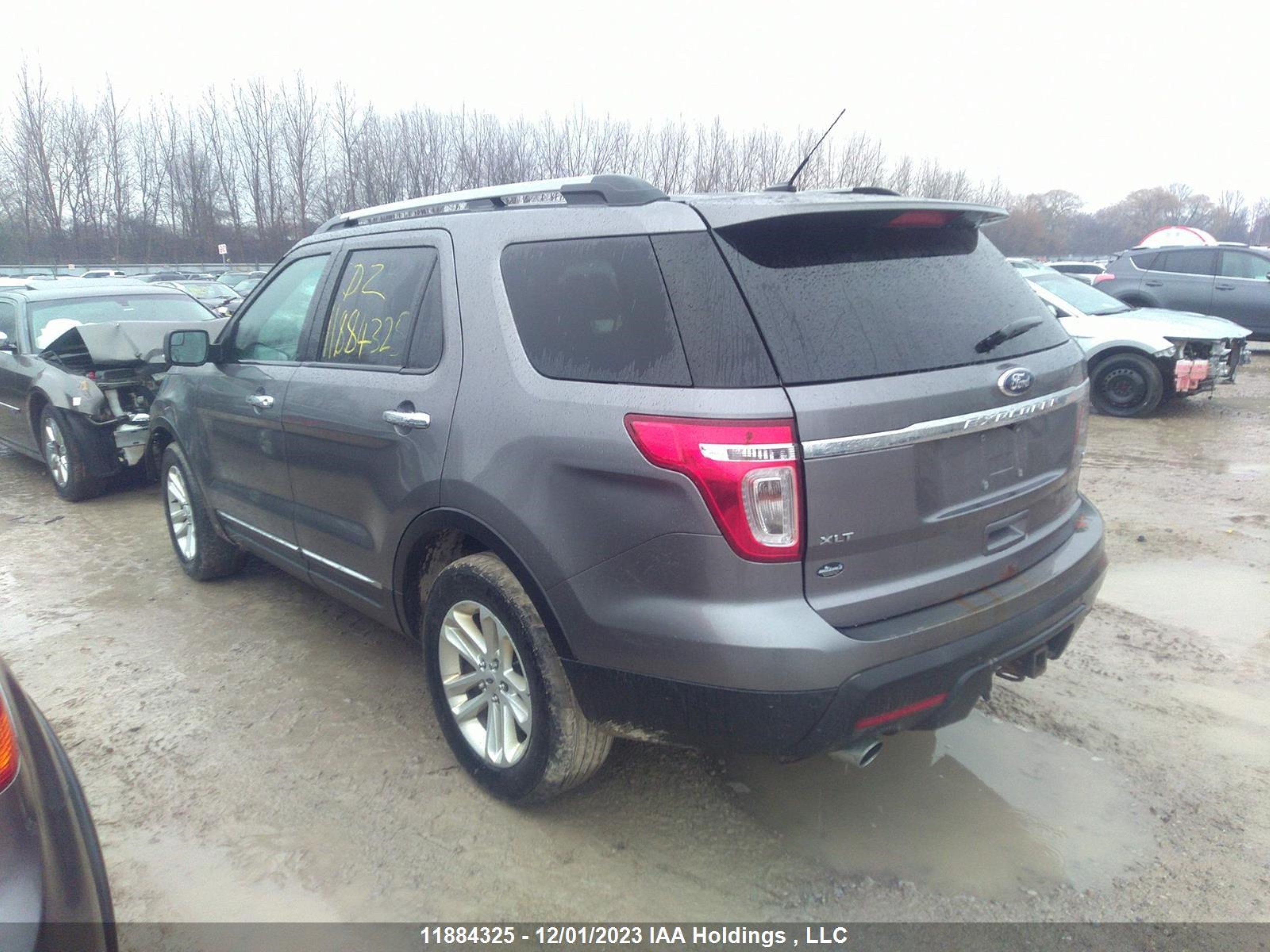 Photo 2 VIN: 1FM5K8D83EGA81858 - FORD EXPLORER 