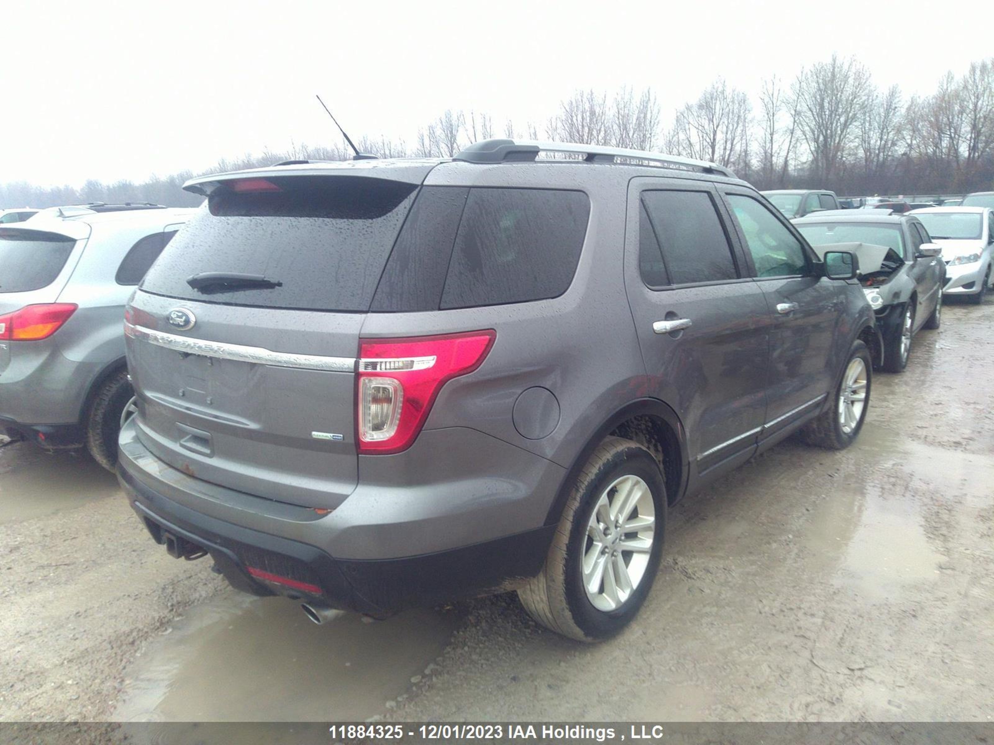 Photo 3 VIN: 1FM5K8D83EGA81858 - FORD EXPLORER 