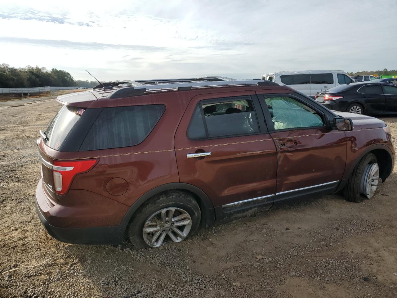 Photo 2 VIN: 1FM5K8D83FGC43991 - FORD EXPLORER 