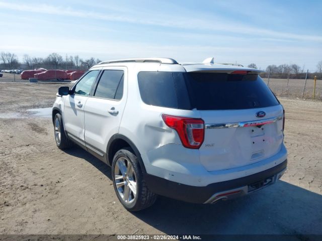 Photo 2 VIN: 1FM5K8D83HGC88819 - FORD EXPLORER 