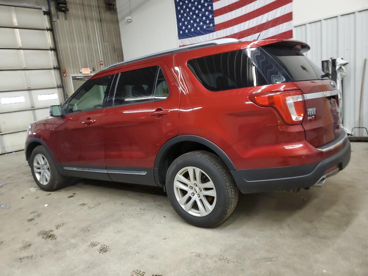 Photo 1 VIN: 1FM5K8D84JGB94132 - FORD EXPLORER 