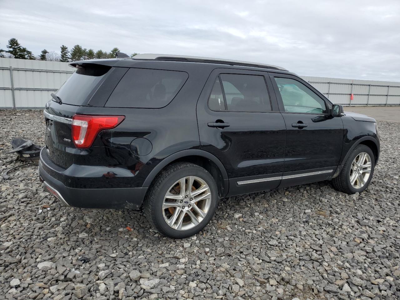 Photo 2 VIN: 1FM5K8D85GGB57065 - FORD EXPLORER 