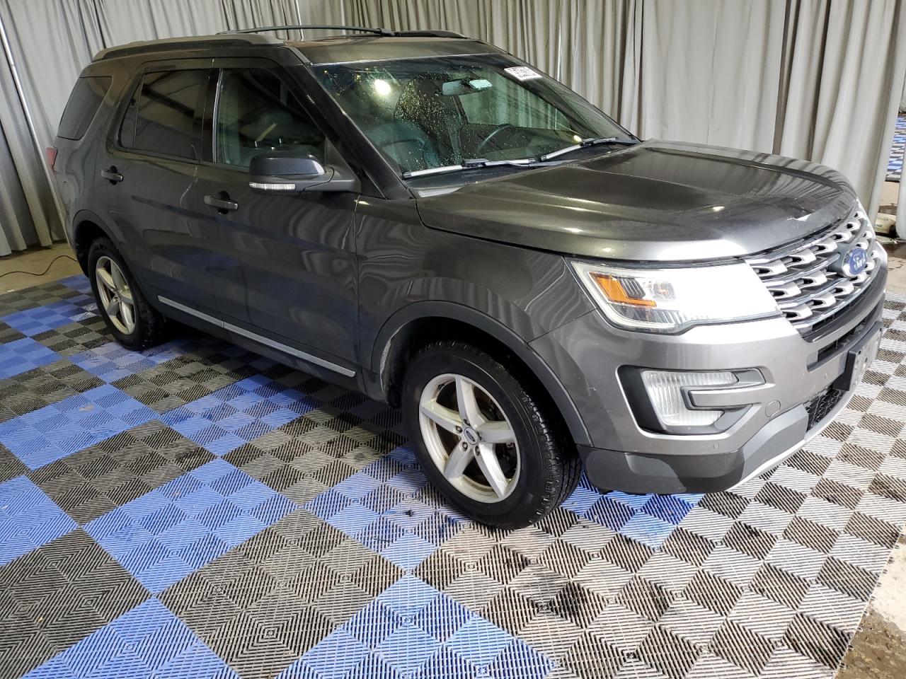 Photo 3 VIN: 1FM5K8D85HGB00320 - FORD EXPLORER 