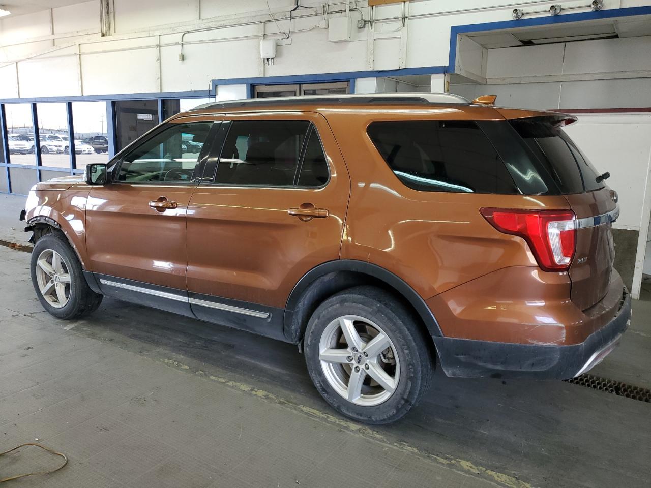 Photo 1 VIN: 1FM5K8D85HGB39103 - FORD EXPLORER 