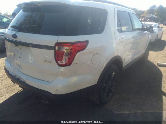 Photo 3 VIN: 1FM5K8D86HGC97871 - FORD EXPLORER 