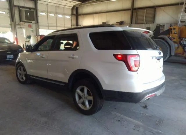 Photo 2 VIN: 1FM5K8D86HGD54280 - FORD EXPLORER 