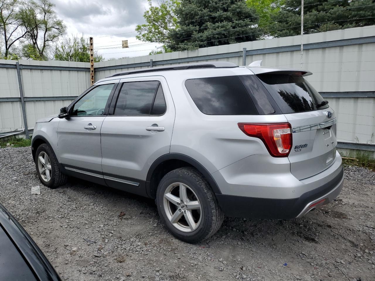 Photo 1 VIN: 1FM5K8D86HGE26580 - FORD EXPLORER 