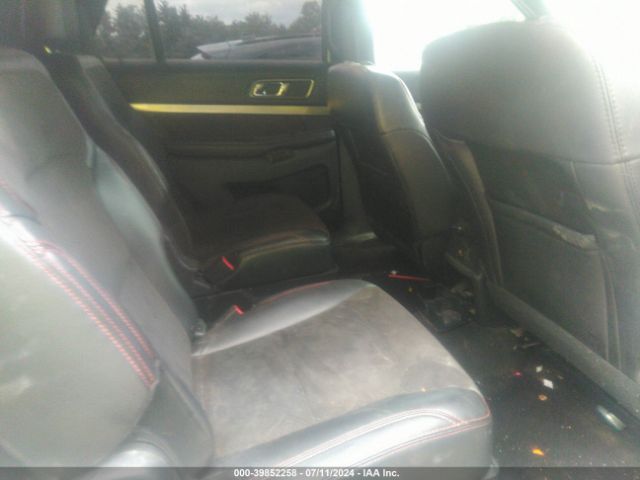 Photo 7 VIN: 1FM5K8D86JGA75658 - FORD EXPLORER 