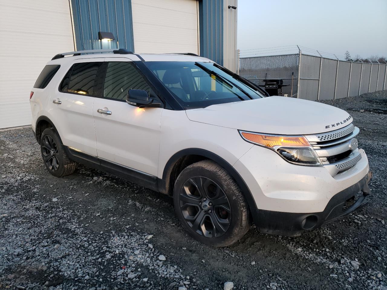 Photo 3 VIN: 1FM5K8D87FGC68957 - FORD EXPLORER 