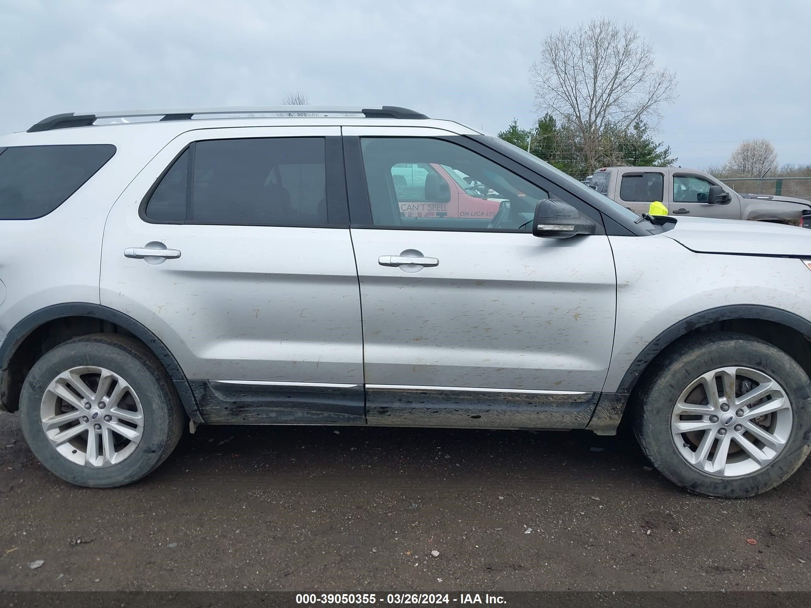 Photo 12 VIN: 1FM5K8D88FGB03841 - FORD EXPLORER 