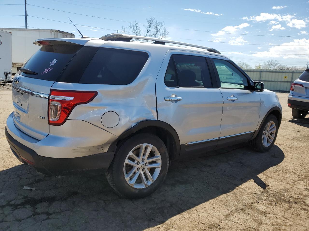 Photo 2 VIN: 1FM5K8D89FGB65989 - FORD EXPLORER 