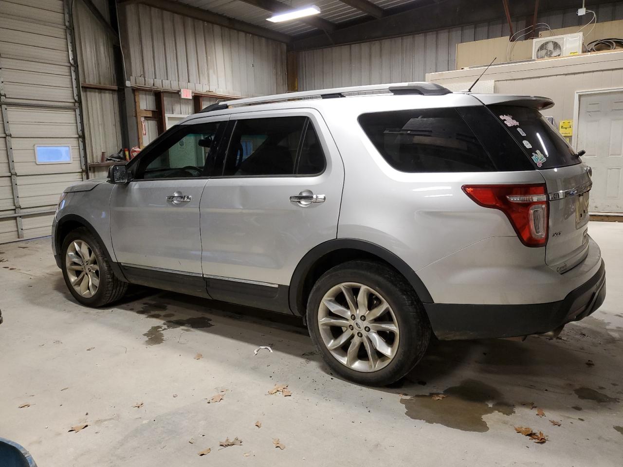 Photo 1 VIN: 1FM5K8D89FGB73512 - FORD EXPLORER 