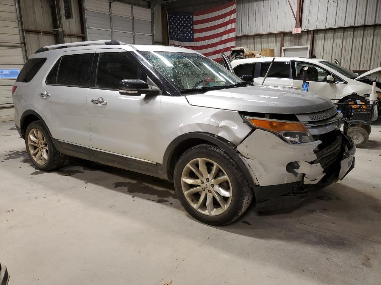 Photo 3 VIN: 1FM5K8D89FGB73512 - FORD EXPLORER 