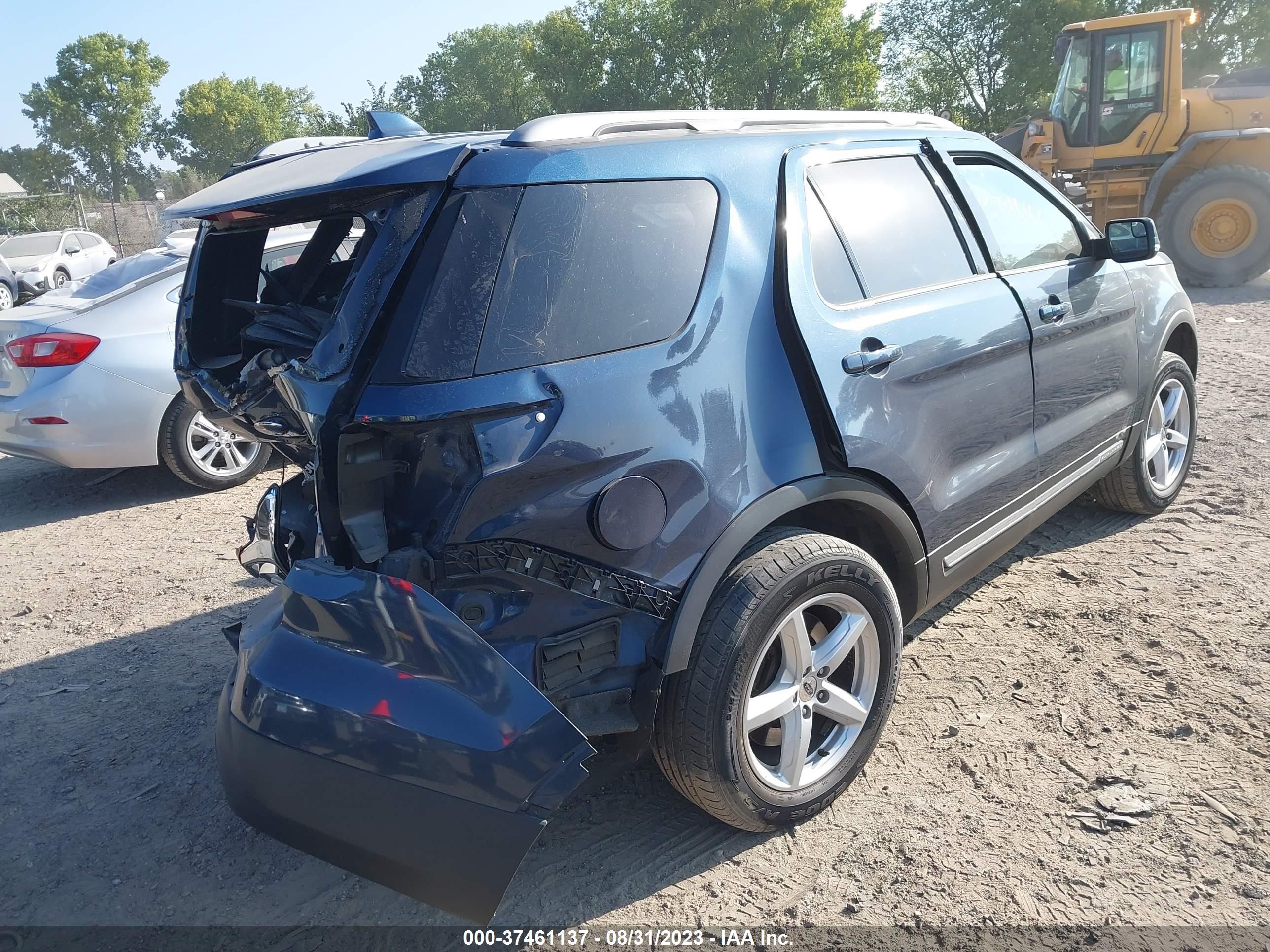 Photo 3 VIN: 1FM5K8D89HGB08761 - FORD EXPLORER 