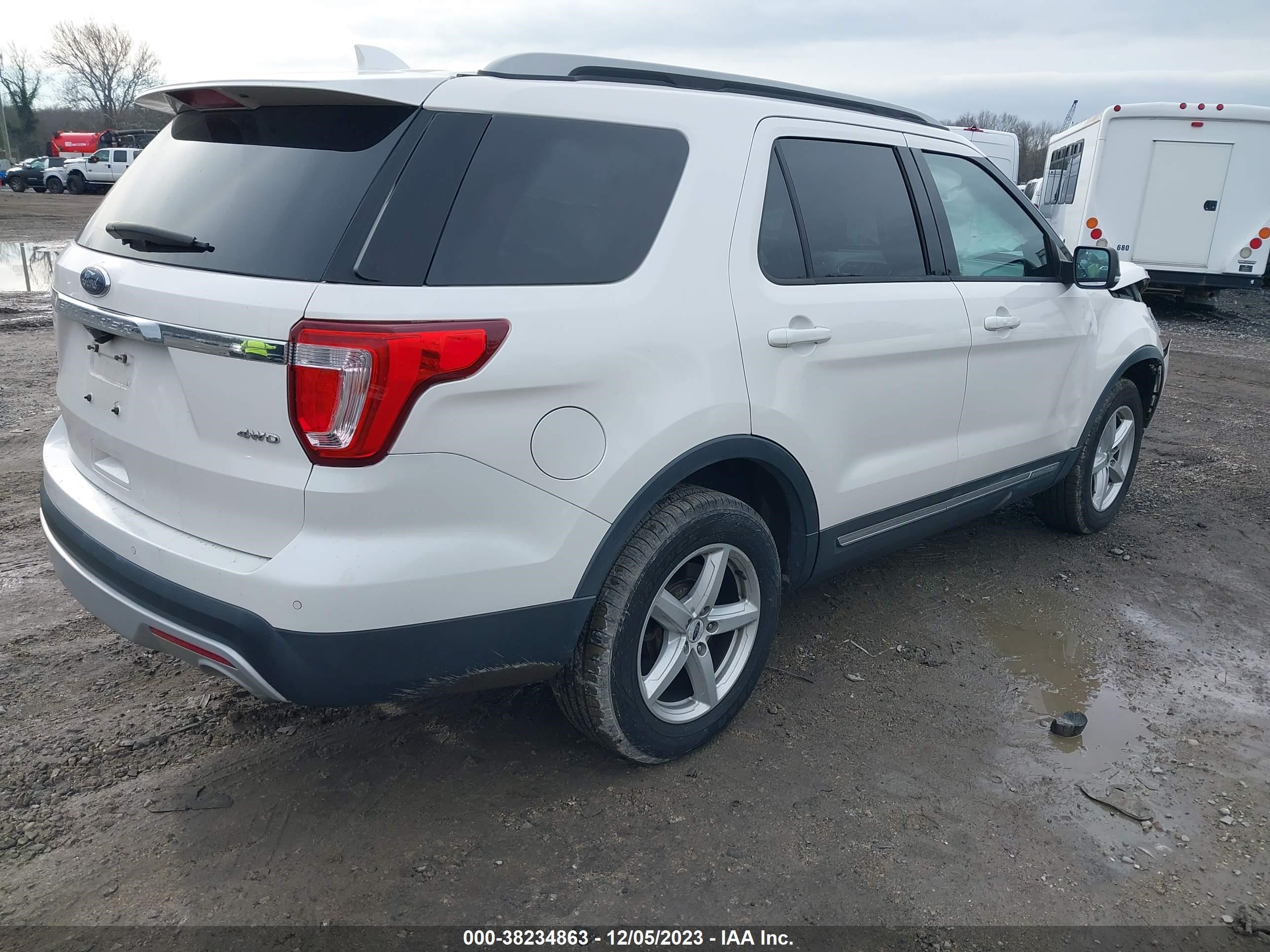 Photo 3 VIN: 1FM5K8D8XHGB75515 - FORD EXPLORER 