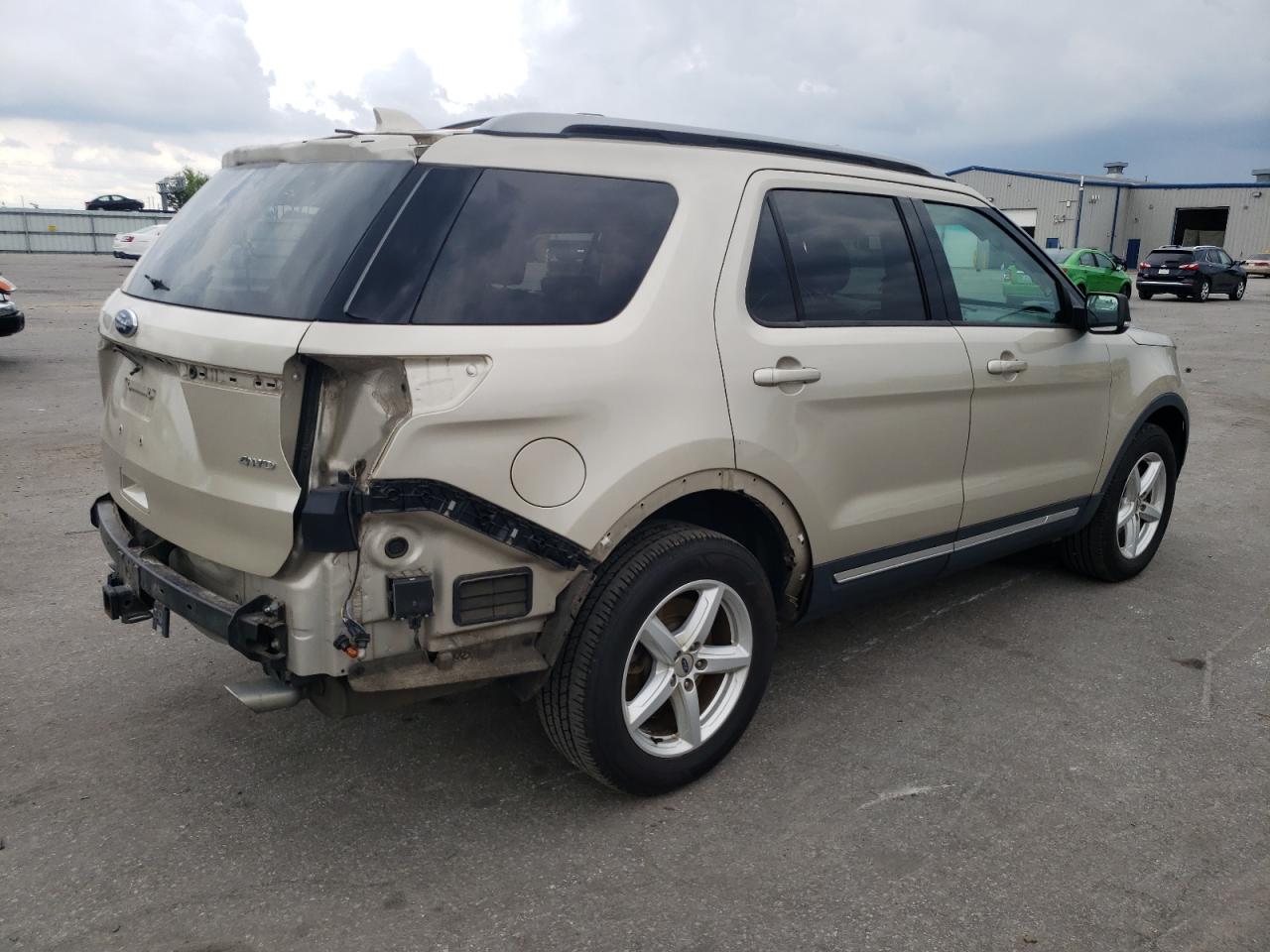 Photo 2 VIN: 1FM5K8D8XHGB76356 - FORD EXPLORER 